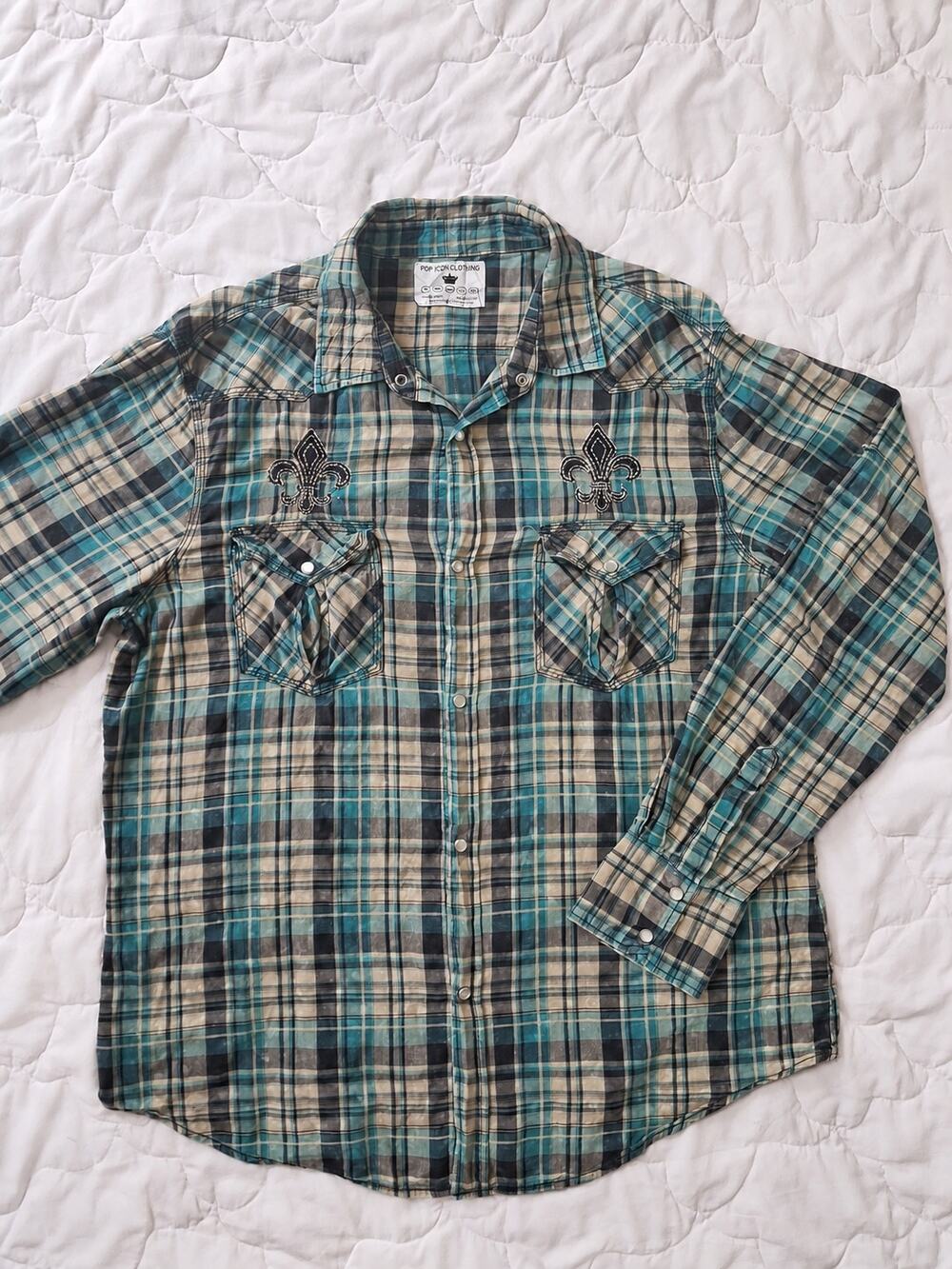 Pop Icon Clothing Men’s XL Plaid Western Pearl Snap Shirt Fleur de Lis Y2K